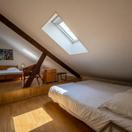 Guest house Gite Domaine Renaudin - Les Jardins Du Moulin - Moussy